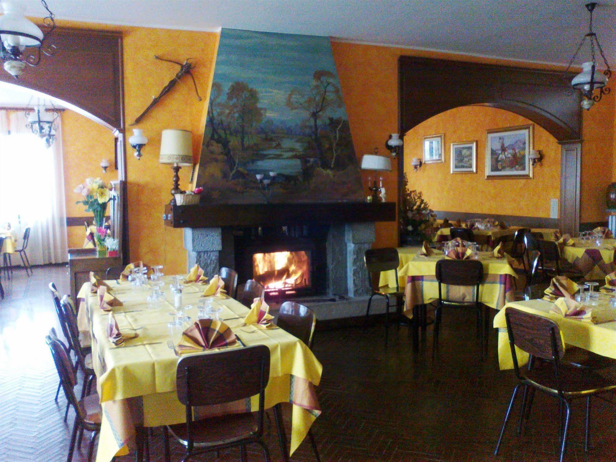 Hotel La Capannina Massino Visconti Zewnętrze zdjęcie